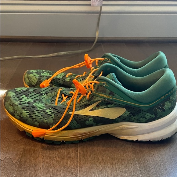 Brooks Men's Athletic Shoes - Green and Orange size 9 - Picture 10 of 12